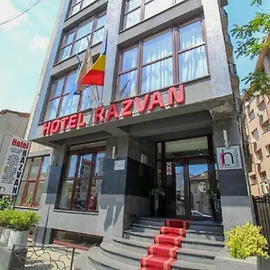 Razvan 3*, Boekarest Roemenië